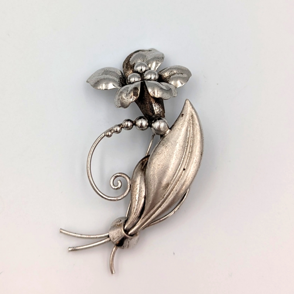 Sculptural Sterling Silver Carl Art Co. of Providence Flower Pin Brooch